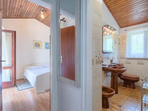 Apartment Mariza-2 by Interhome in Marceljani