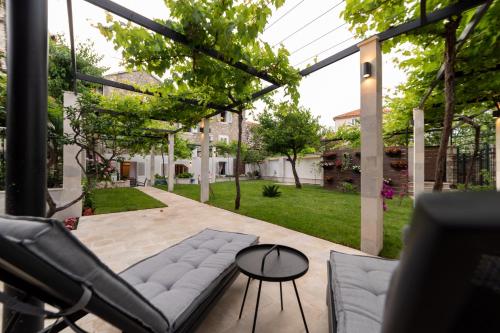 Apartments Trifunovic Old Town 4
