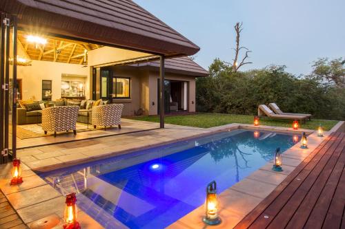 205348817 Moya Safari Villa