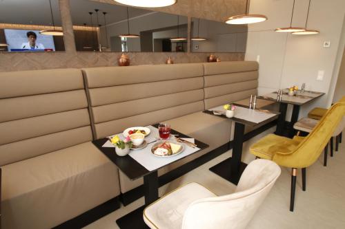 Amelie Hotel & Appartements - image 4