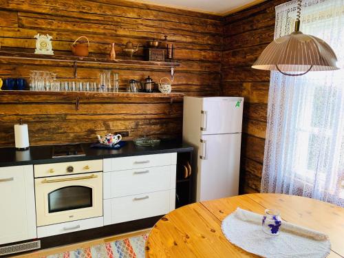 virtuve, Treimani Country House in Treimani
