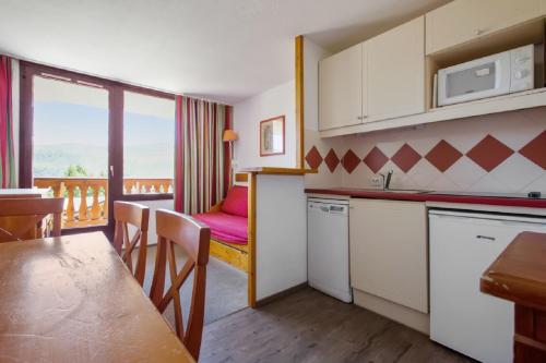 1 double bed, 1 sofa bed
