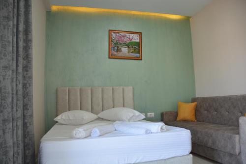Summer Gate Hotel - image 12