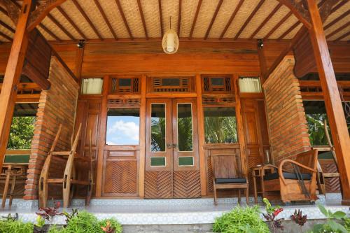 Mirah Guest House Room Type - Double Room with Garden View