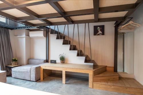 Bespoke House Athens - image 7