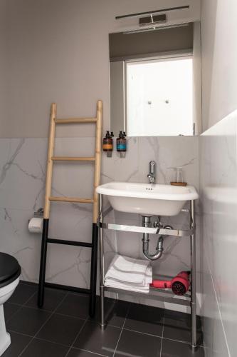 Bespoke House Athens - main image