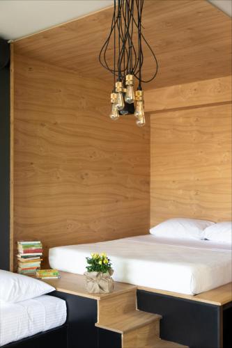 Bespoke House Athens - image 12