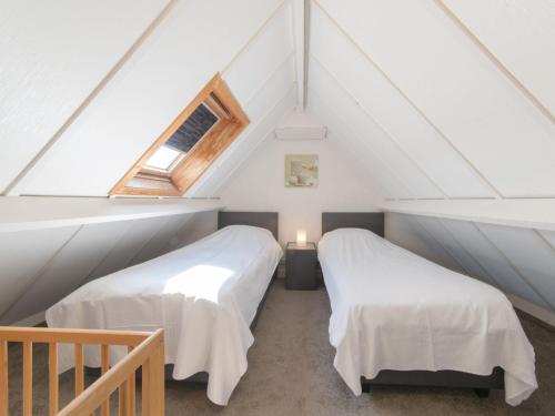  Holiday Home Noordzeepark Zeewind 2-2 in Bredene