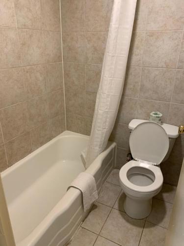 Scottish Inns Tonawanda - image 4