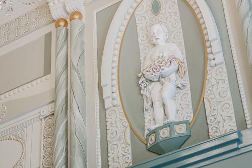 Gold Art Apartments - image 13