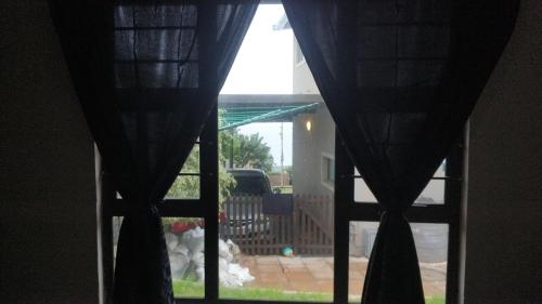 Bluff Marine Drive Self Catering Cottage A