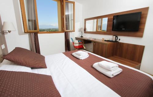 Logis Hotel Cara Sol