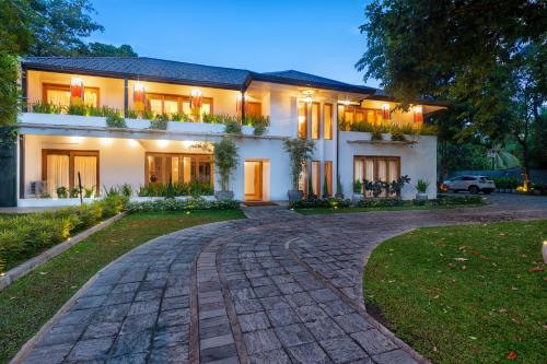 Buitenkant, Aryana Boutique Hotel in Anuradhapura