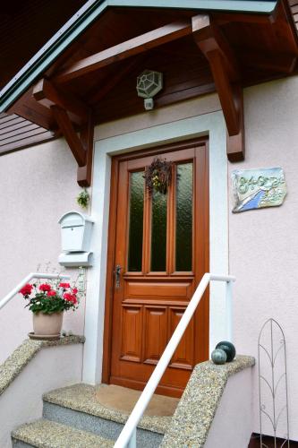 Sissepääs, Appartement Panorama in Grobming