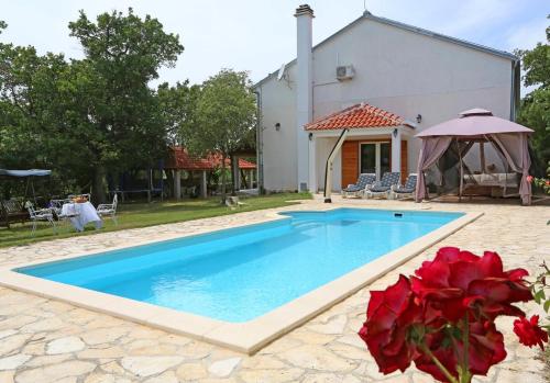 Holiday Home Krka Waterfalls