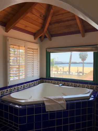 Ala Mar by the Sea Alamar by the Sea Motel is a popular choice amongst travelers in Santa Barbara (CA), whether exploring or just passing through. The hotel offers a wide range of amenities and perks to ensure you have 