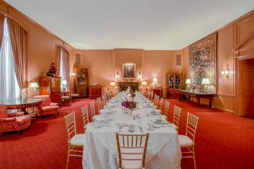 3 West Club - image 2