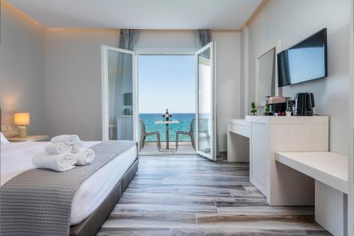 Camera doppia, deluxe, vista sul mare, balcone