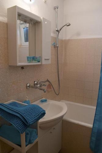  Apartment Artatore 17591b in Mali Lošinj