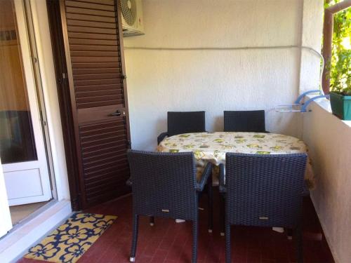  Apartment Artatore 17591b in Mali Lošinj