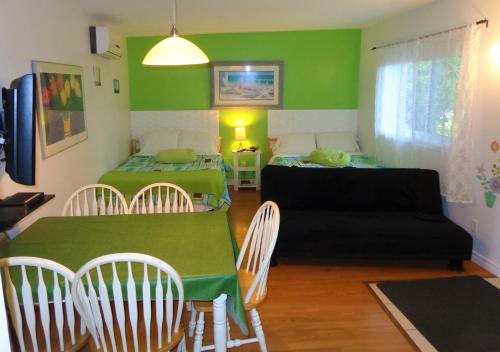 Létesítmények, Motel des Deux Lacs in Shefford (QC)