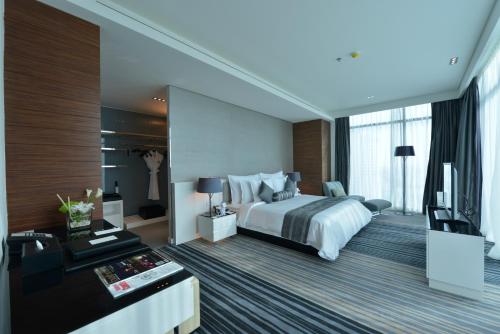 Ramee Grand Hotel & Spa Room Type - One-Bedroom Grand Suite
