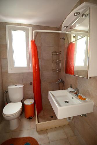 MELISSANTHI FARM HOUSE-RIGANI
