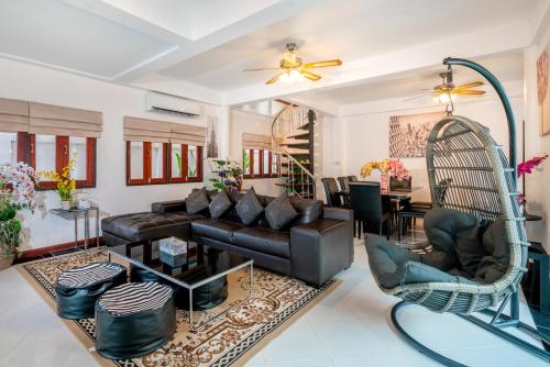 Naiyang Beach Private Pool Villa photo 4