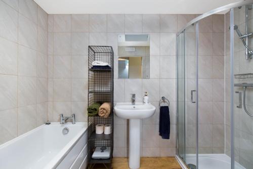 Trinity Lodge - Home with Private Garden and Parking, Edinburgh (fotografie 7)