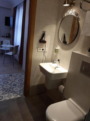 Hotel Nova, Стамбул (фото 11)