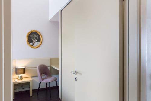 Deluxe Two-Bedroom Suite with Terrace image 5