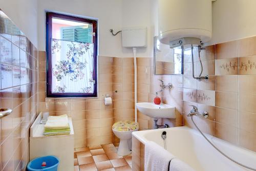 Apartment Milat - image 7
