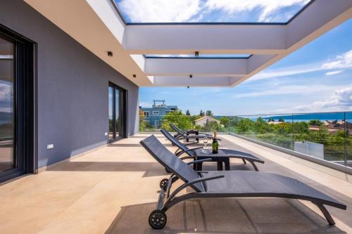 Luxury Villa Quadra - image 11