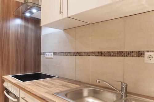 Best City Home Near Checkpoint Charlie - image 12