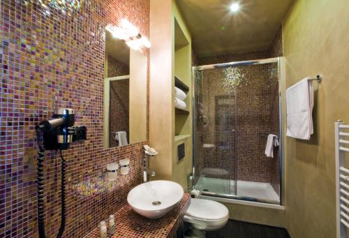 Design Hotel Jewel Prague - image 12