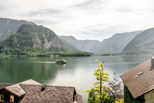 View, Lakeview Apartment in Hallstatt