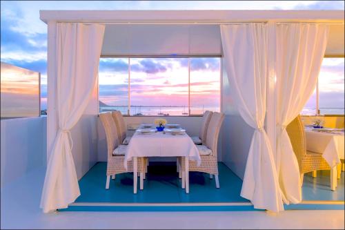 AVANTI Lifestyle Hotel - Only Adults - main image