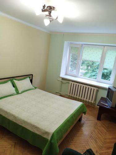Stryiska. Two bedrooms.Arena-Lviv.Achan. Bus station - image 3