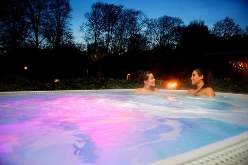 Swimming pool, Paping Hotel & Spa                                                               in Ommen