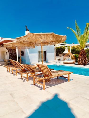 Mythos Luxury Villa