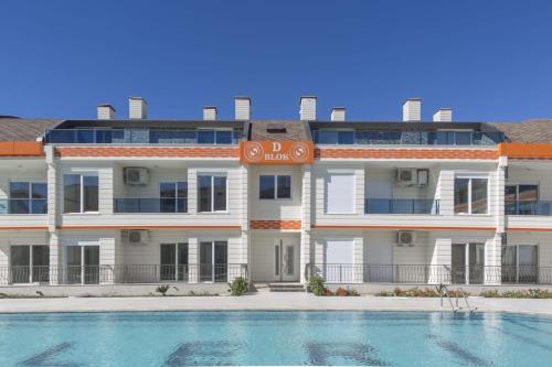  Apartment in Esila Park Compound in Antalya