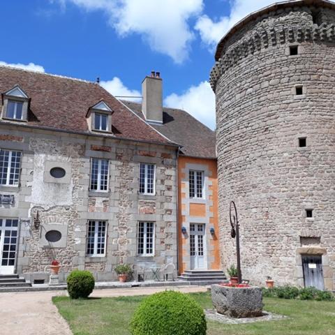 gîte au Château de Sallebrune