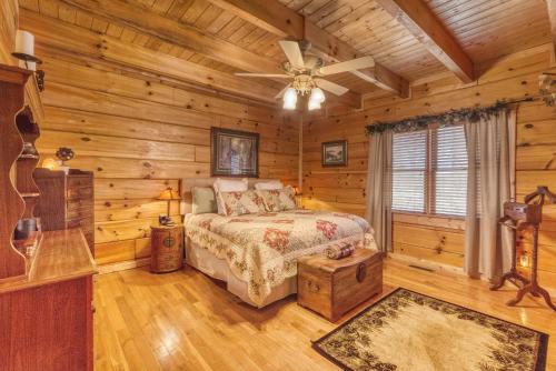 Moonlight Magic Cabin - image 7