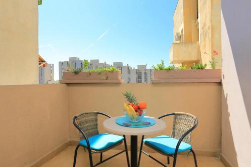 Apartments with WiFi Split - 16910, Split (Foto 8)