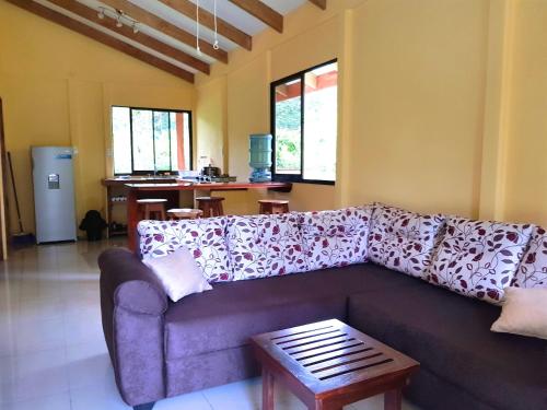 Hotel & Cabinas Nadine in Cahuita