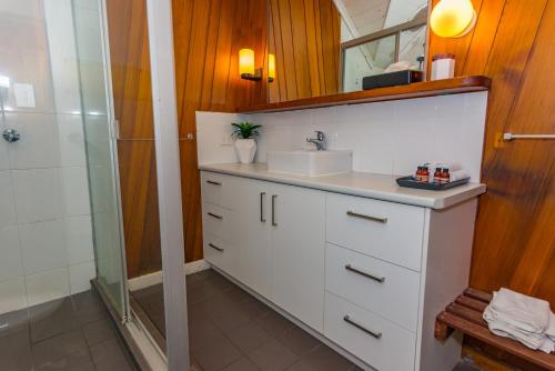 Aquarius Backpacker Resort Room Type - Double Room with Balcony