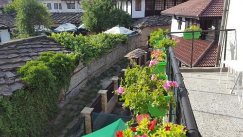 Balkons/terase, Къща" И пак дойдох" (Къща" И пак доидох") in Tryavna