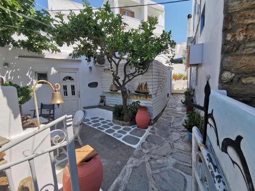 Galini Chora Tinou – Tinos (town), UT