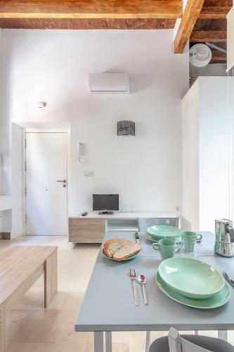 Pasaje de amores der · Descanso en casa y vida cultural y monumentos 4 px - image 4