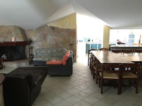  Huge and modern private apartment, Pension in Oristano bei Zerfalìu